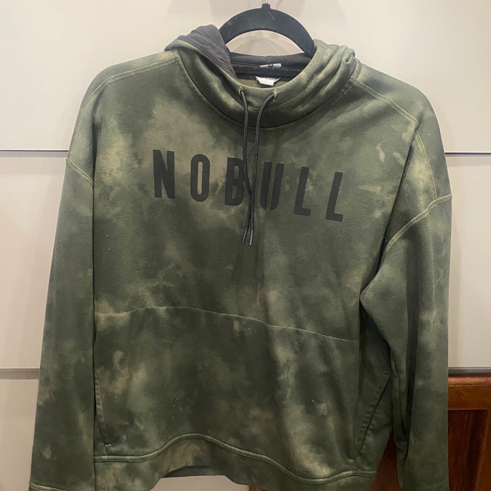 NOBULL womens camo  hoodie